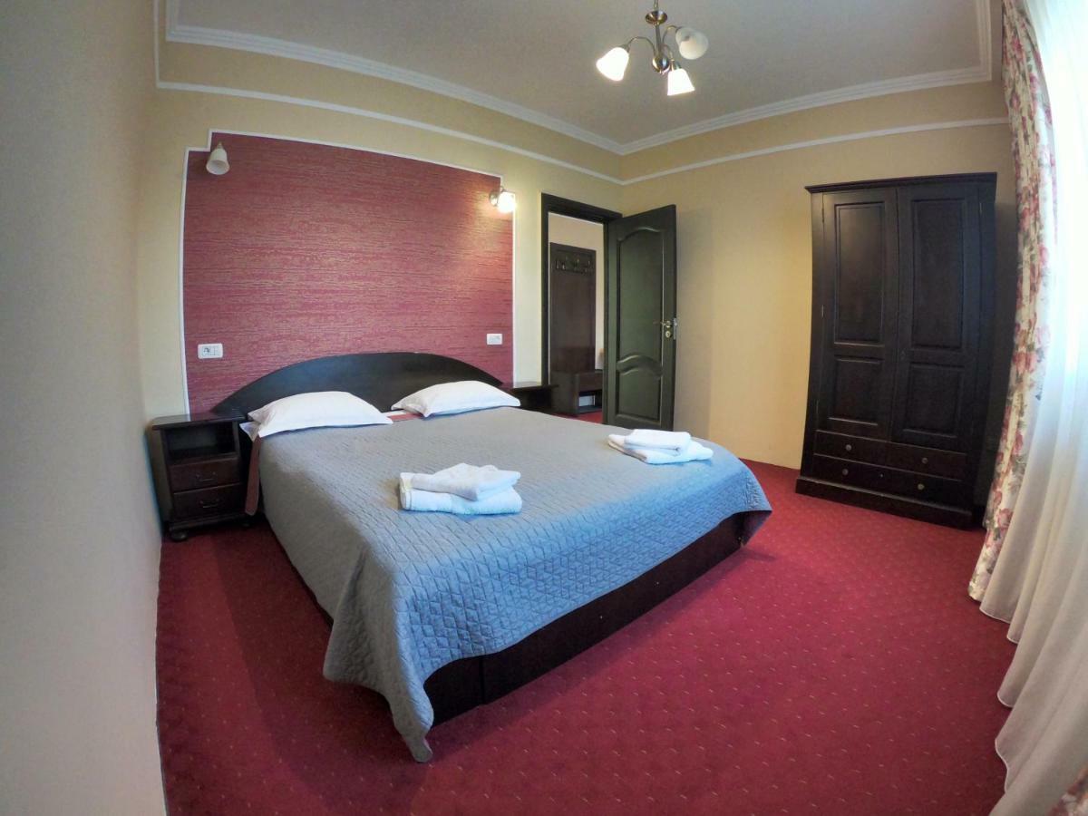 Hotel Casa Bucovineana Sučava Exteriér fotografie